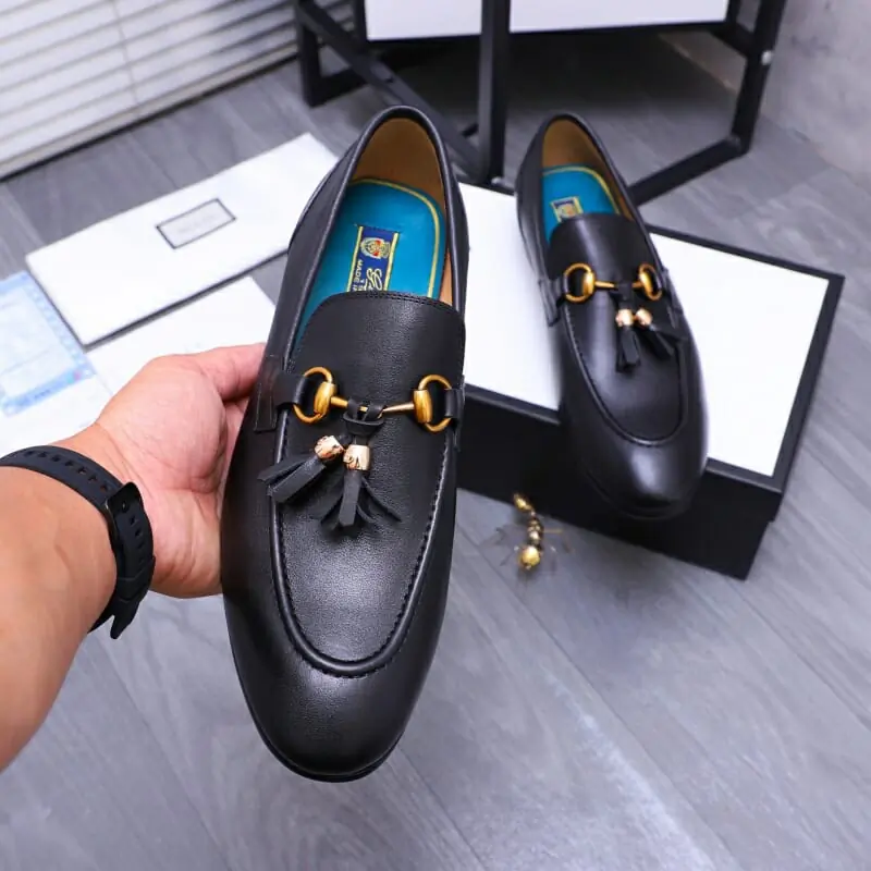 gucci oxfords chaussures pour homme s_1243a003